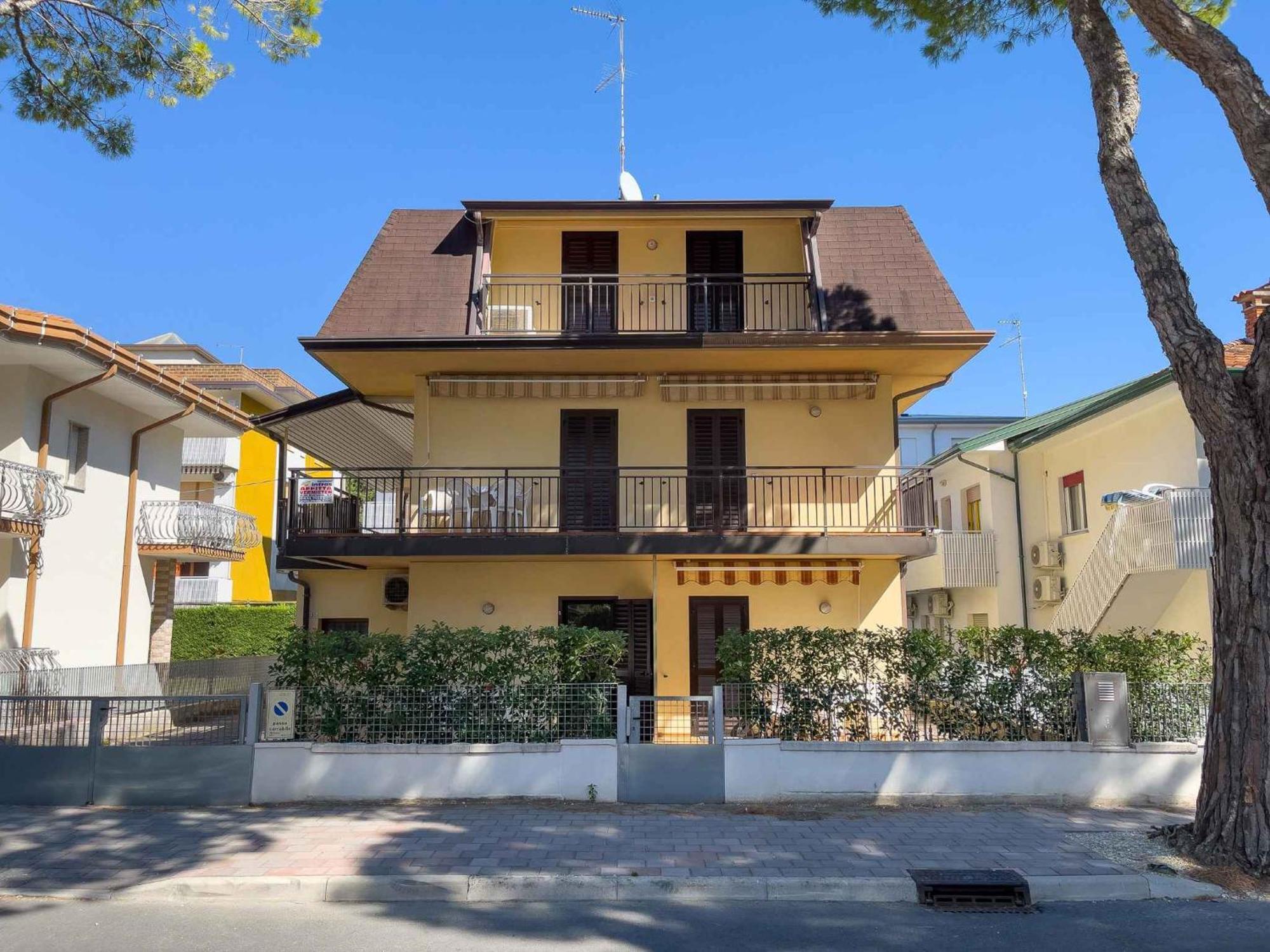 Apartments in Lignano Sabbiadoro 39726 Exterior foto